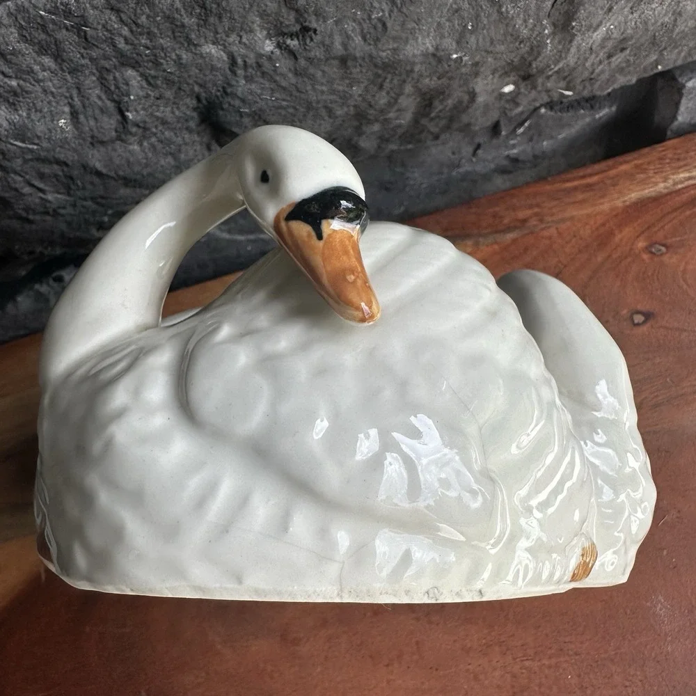 Vtg Lusterware CIRCLE OF SWANS Goose Dish Bowl Planter Japan Candy White Dish
